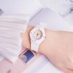 lrw-200h-4e2-4afe-93b4-38444c04a055-3